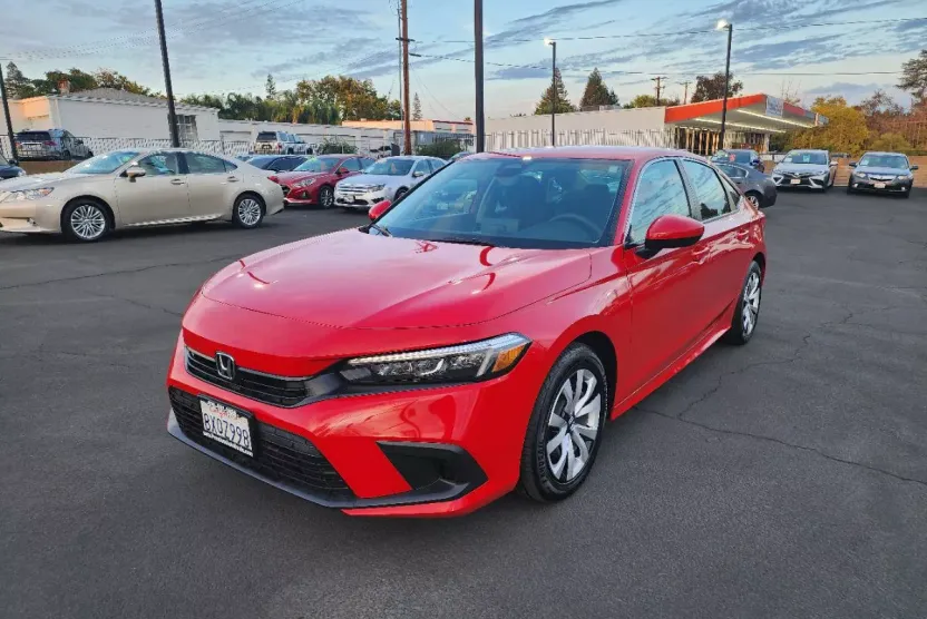 2022 Honda Civic LX photo 1