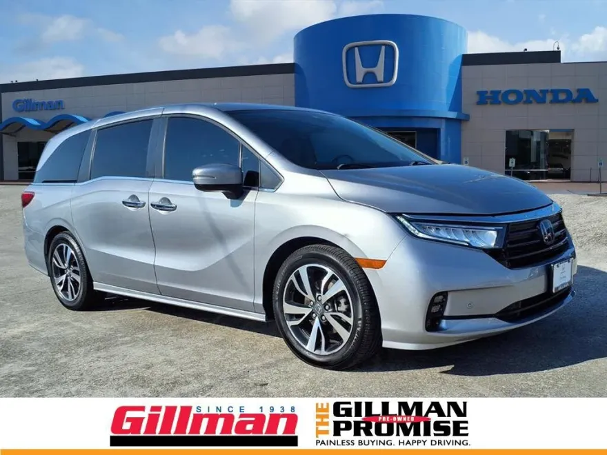 2022 Honda Odyssey Touring photo 1