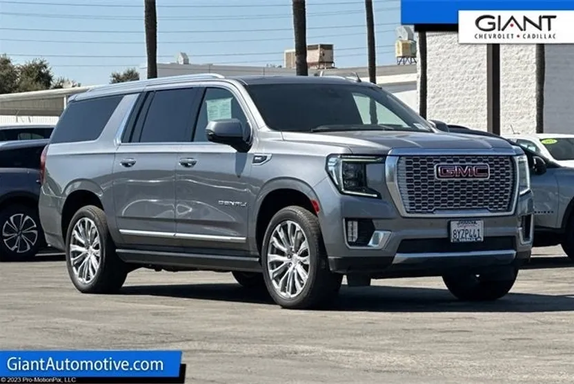 2022 Gmc Yukon XL Denali photo 1