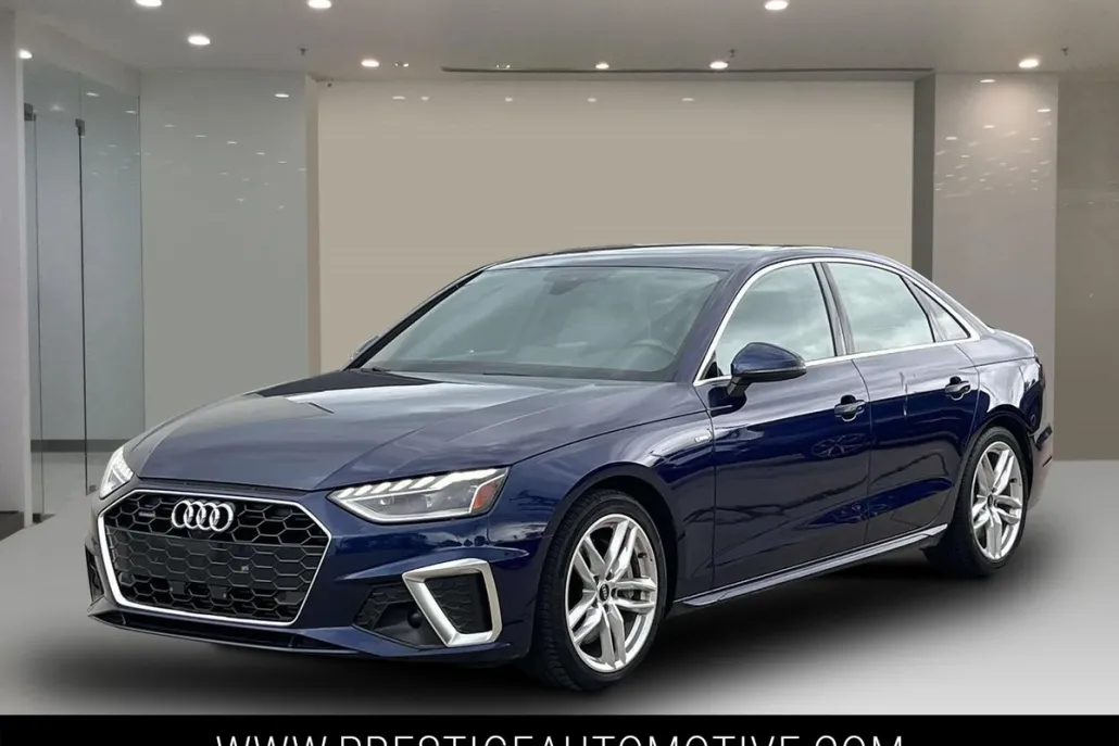 2023 Audi A4 S line Premium Plus 45 TFSI Quattro photo 1