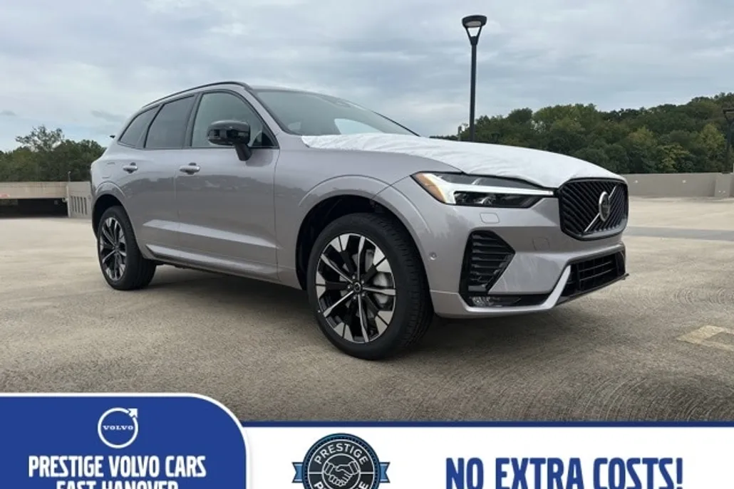 2026 Volvo XC60 B5 Plus photo 1
