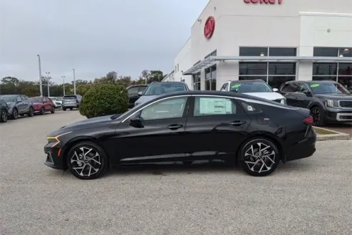2025 Kia K5 EX photo 2