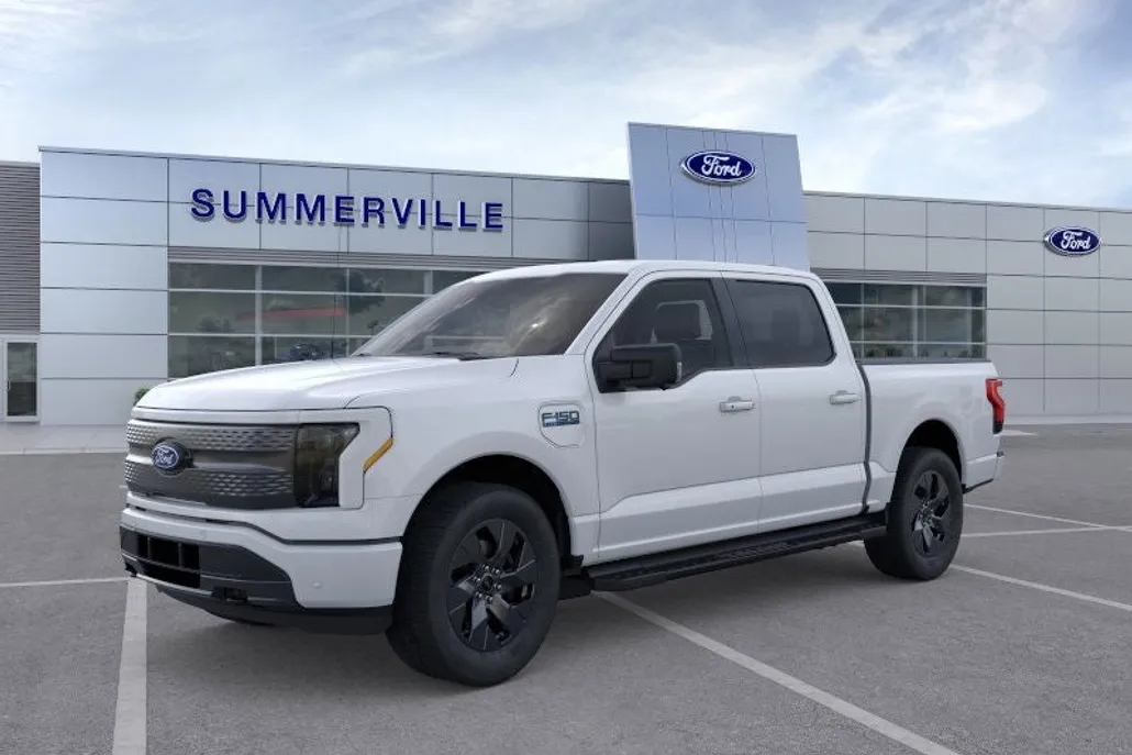 2025 Ford F-150 Lightning photo 1