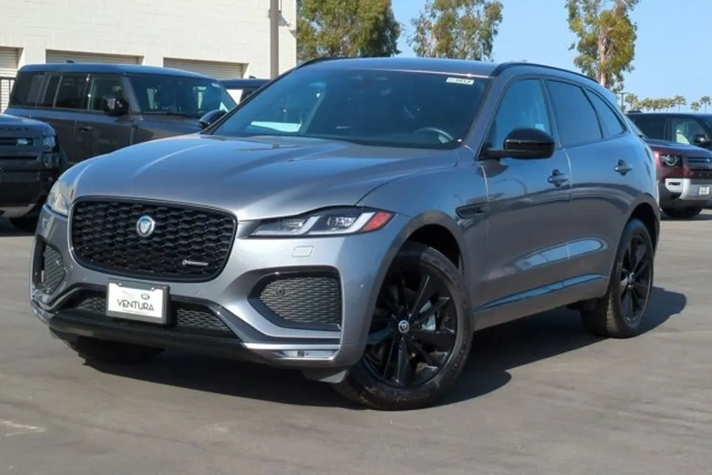2024 Jaguar F-PACE P250 R-Dynamic S photo 1