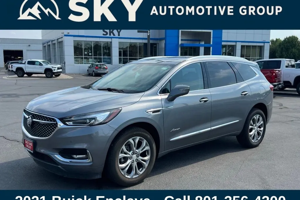 2021 Buick Enclave Avenir photo 1