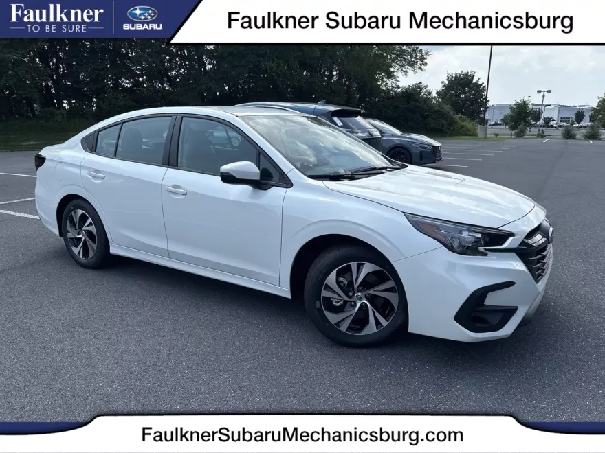 2025 Subaru Legacy Premium photo 1