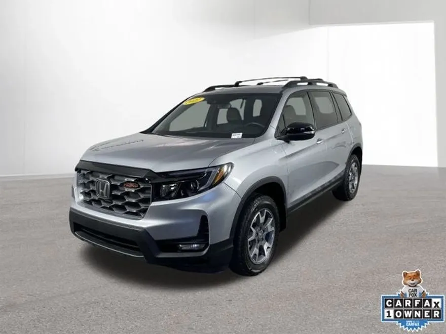 2022 Honda Passport TrailSport photo 1
