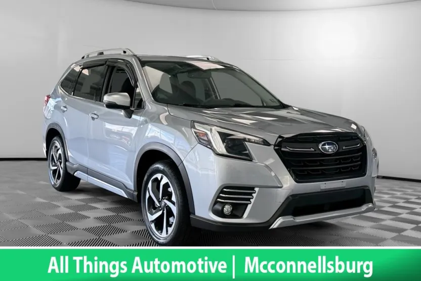 2022 Subaru Forester Touring photo 1