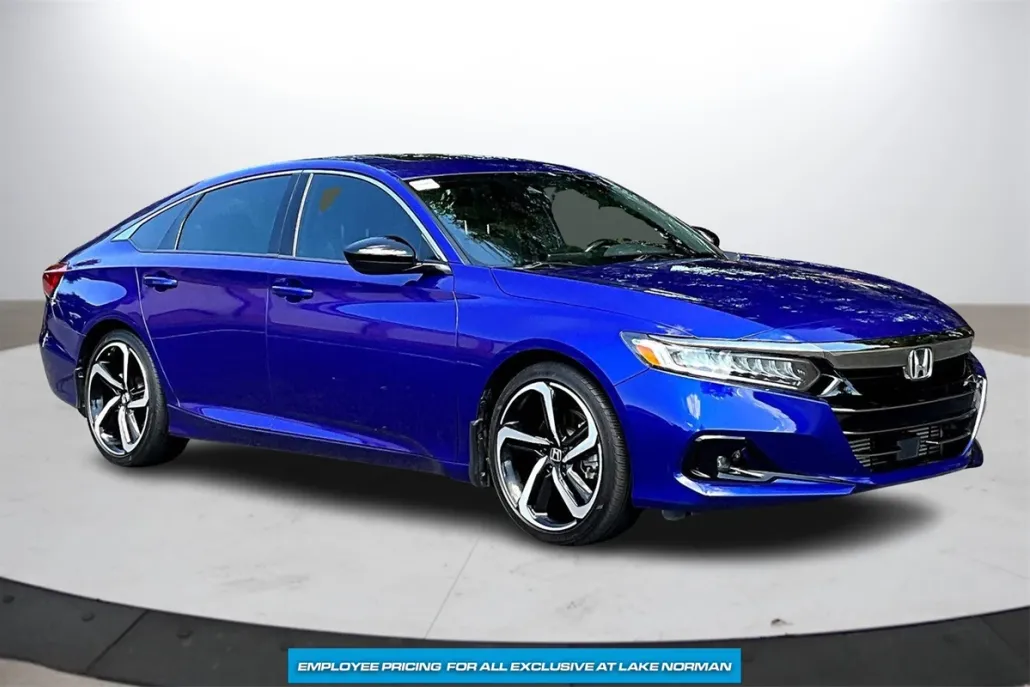 2022 Honda Accord Sport 2.0T photo 1