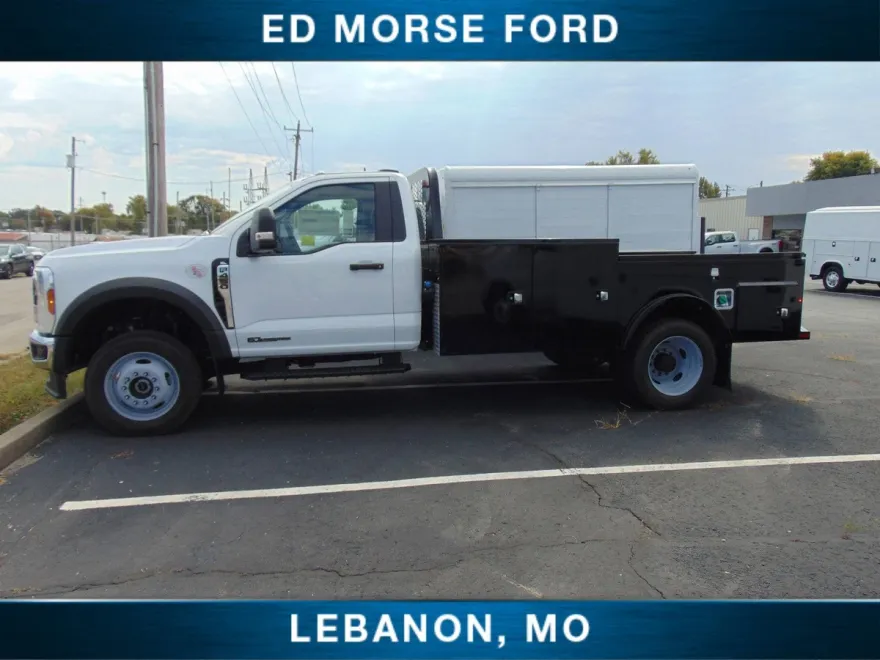 2024 Ford F-450 XL photo 1