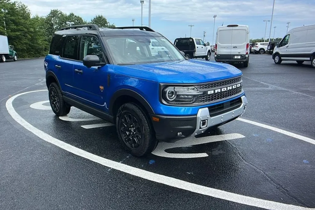 2025 Ford Bronco Sport Badlands photo 1