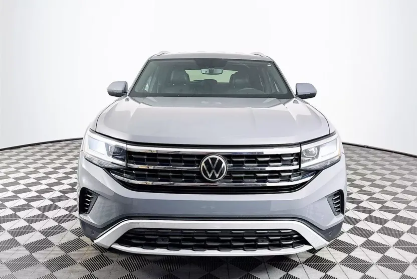 2021 Volkswagen Atlas Cross Sport SE Technology photo 1