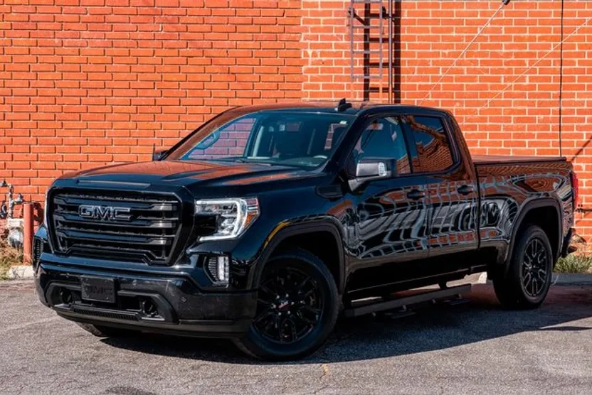 2019 Chevrolet Silverado 1500 RST photo 1