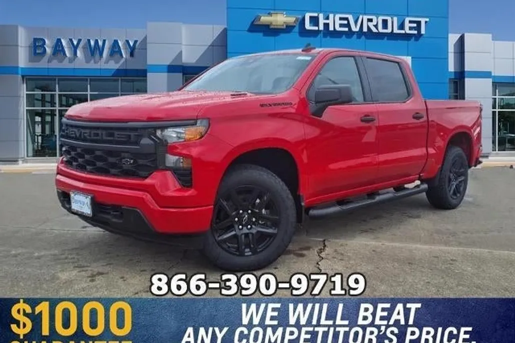 2025 Chevrolet Silverado 1500 Custom photo 1