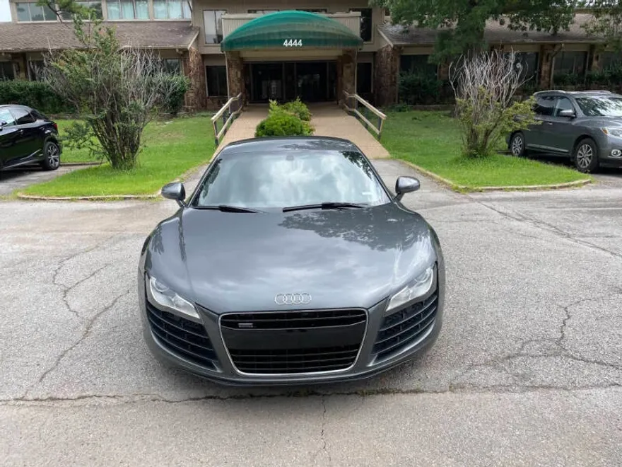 2009 Audi R8 Quattro Coupe photo 1