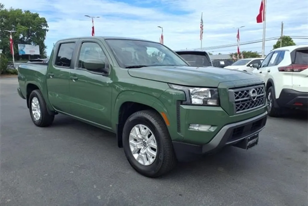 2024 Nissan Frontier SV photo 1