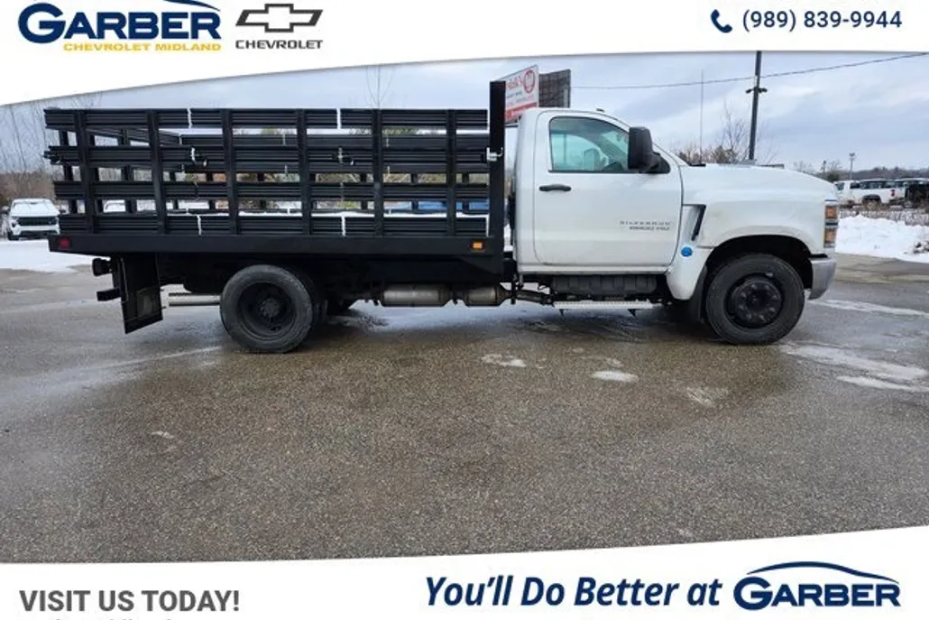 2024 Chevrolet Silverado 5500HD Work Truck photo 1