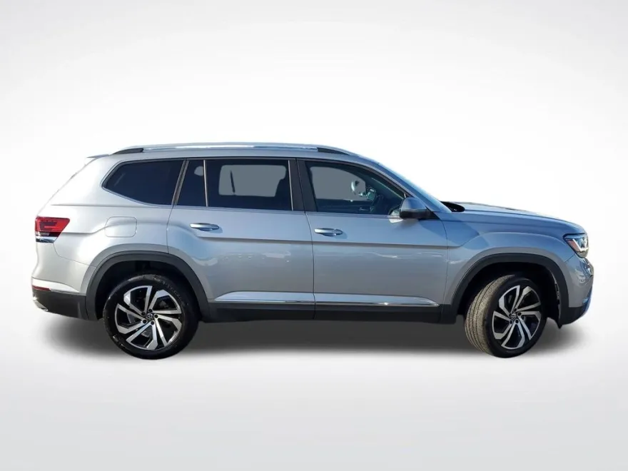 2023 Volkswagen Atlas V6 SEL photo 1