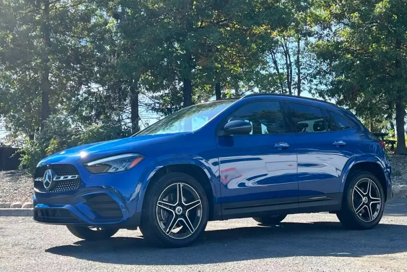 2025 Mercedes Benz GLA 250 4MATIC photo 1