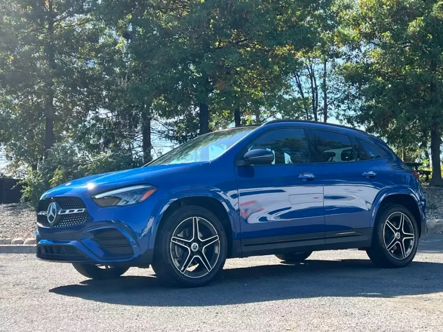 2025 Mercedes Benz GLA 250 4MATIC photo 1