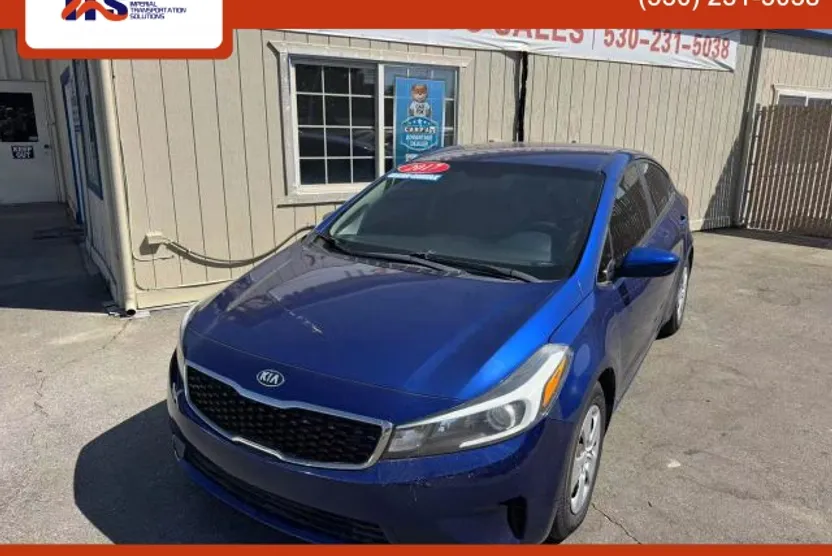 2017 Kia Forte LX Base photo 1