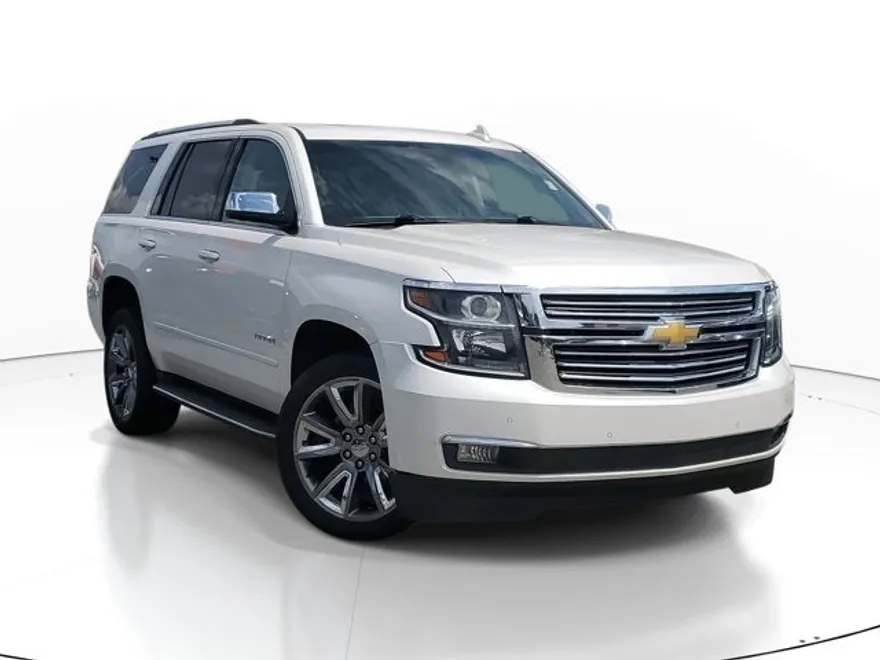 2017 Chevrolet Tahoe Premier photo 1