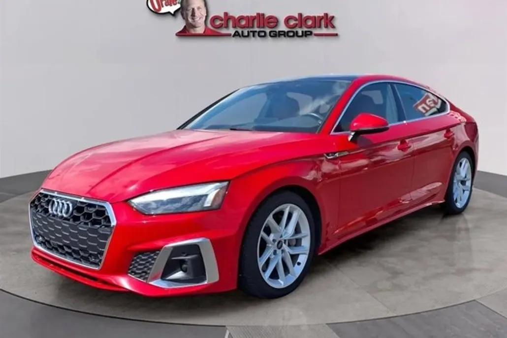 2024 Audi Q5 S line Quattro Premium Plus photo 1