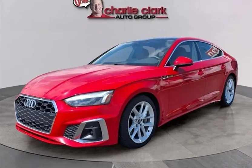 2024 Audi Q5 S line Quattro Premium Plus photo 1