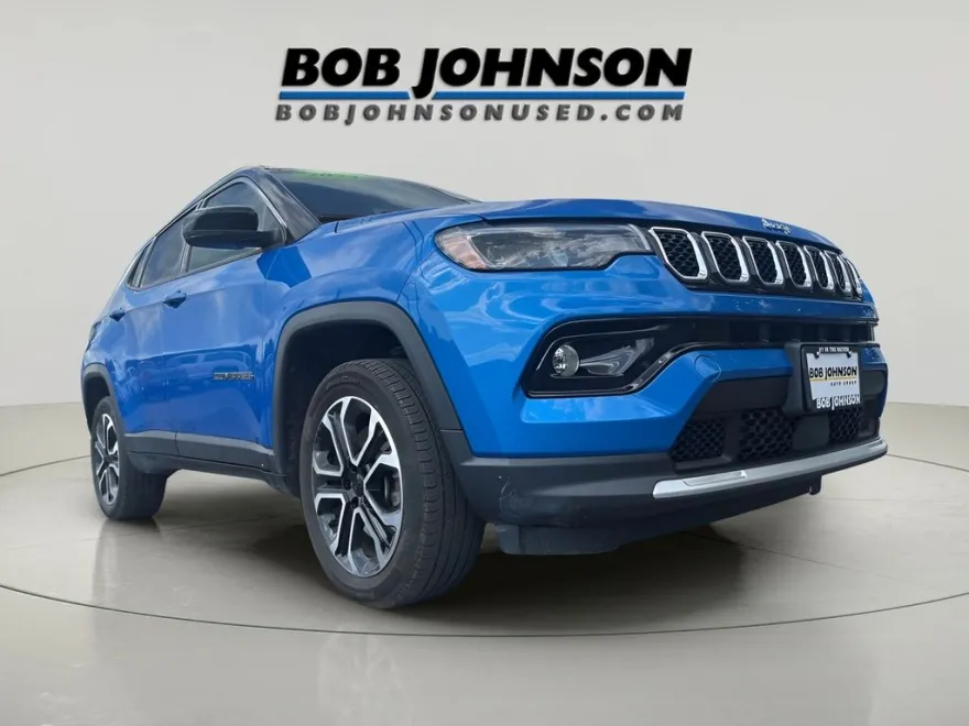2023 Jeep Compass Limited photo 1