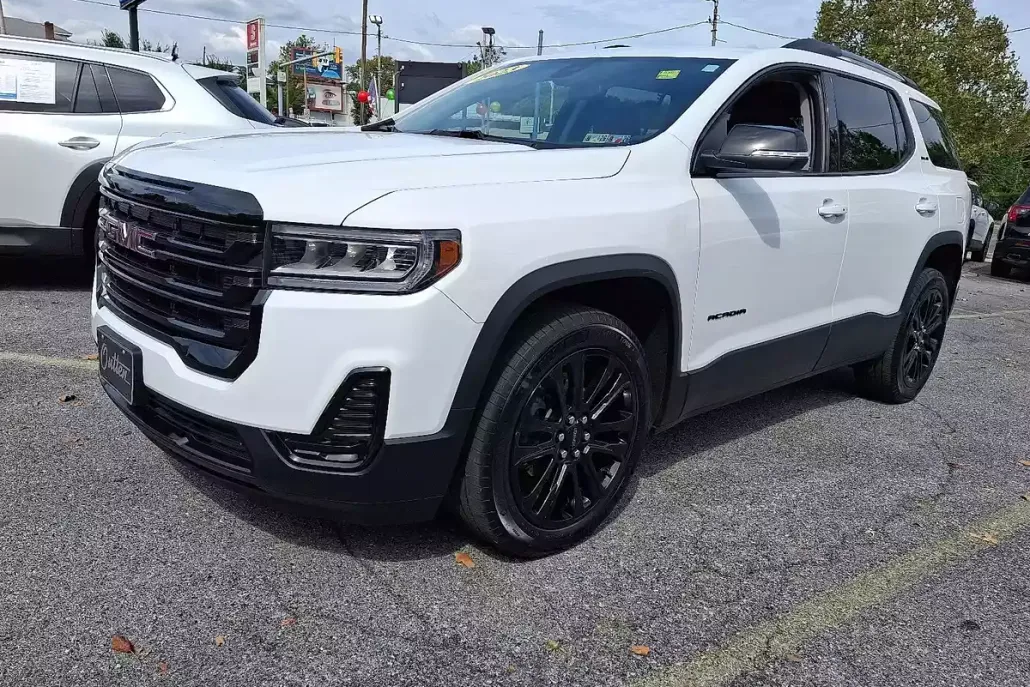 2023 Gmc Acadia SLE photo 1