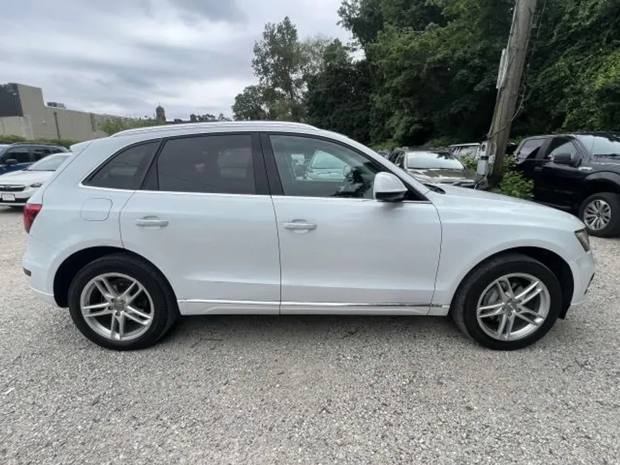 2015 Audi Q5 2.0T Premium Plus photo 1