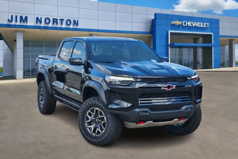 2026 Chevrolet Colorado ZR2 photo 1