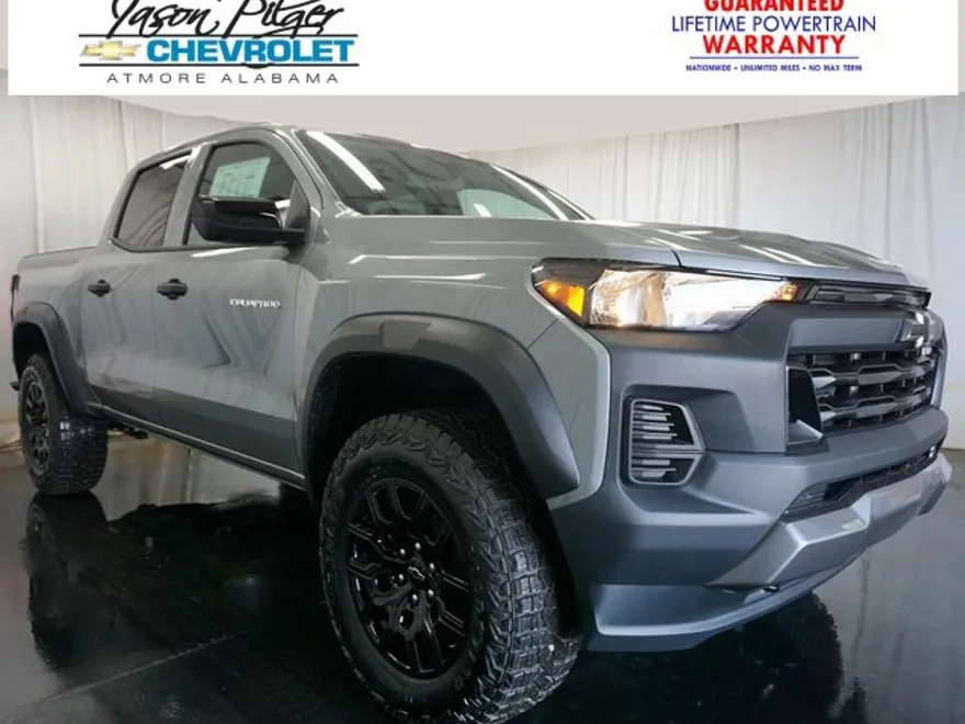 2026 Chevrolet Colorado Trail Boss photo 1