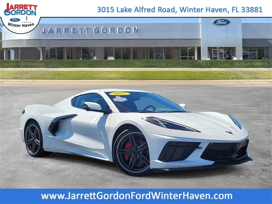 2025 Chevrolet Corvette Stingray 1LT photo 1