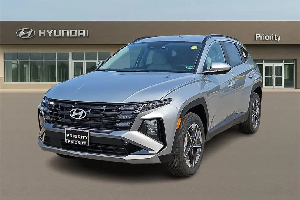 2025 Hyundai Tucson SEL photo 1
