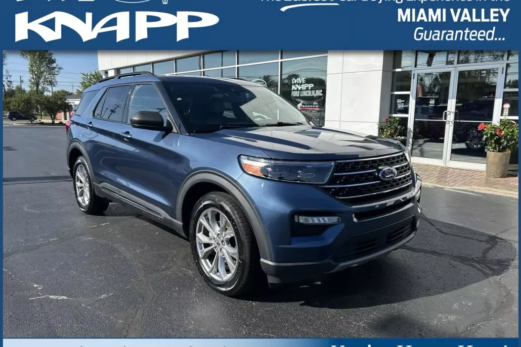2020 Ford Explorer XLT photo 1