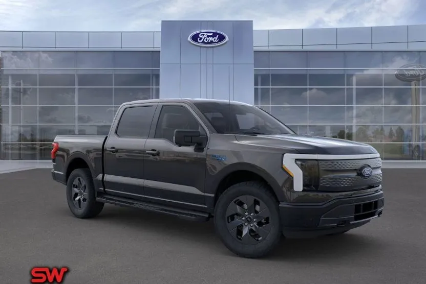 2025 Ford F-150 Lightning photo 1