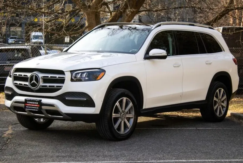 2023 Mercedes Benz GLS 450 4MATIC photo 1