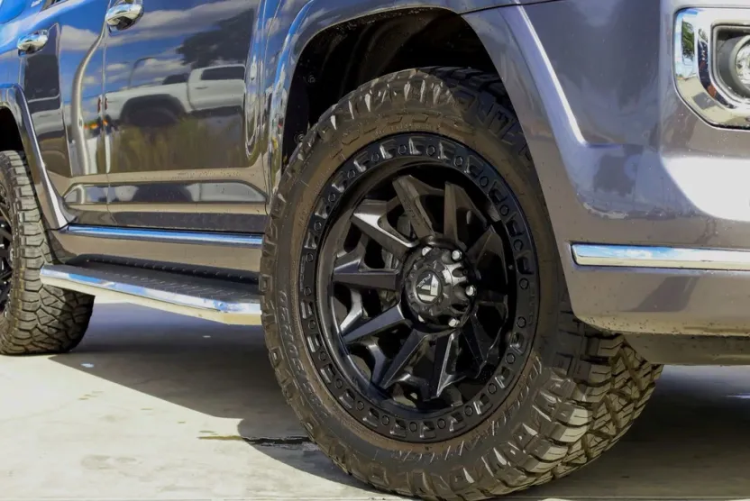 2022 Toyota 4Runner Limited photo 1