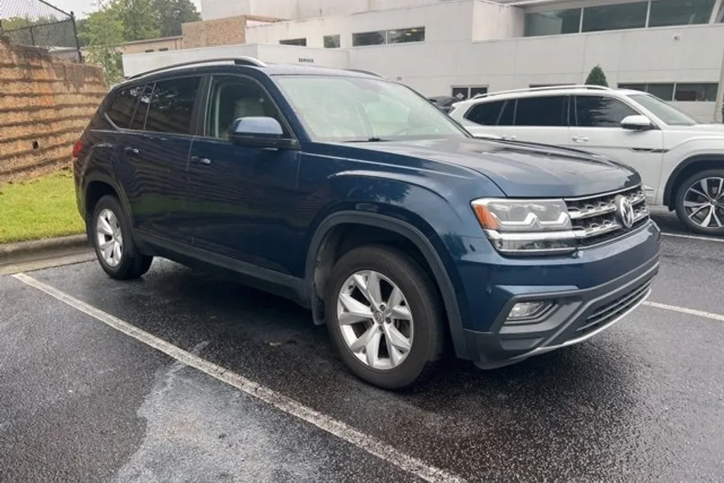 2018 Volkswagen Atlas V6 SE photo 1