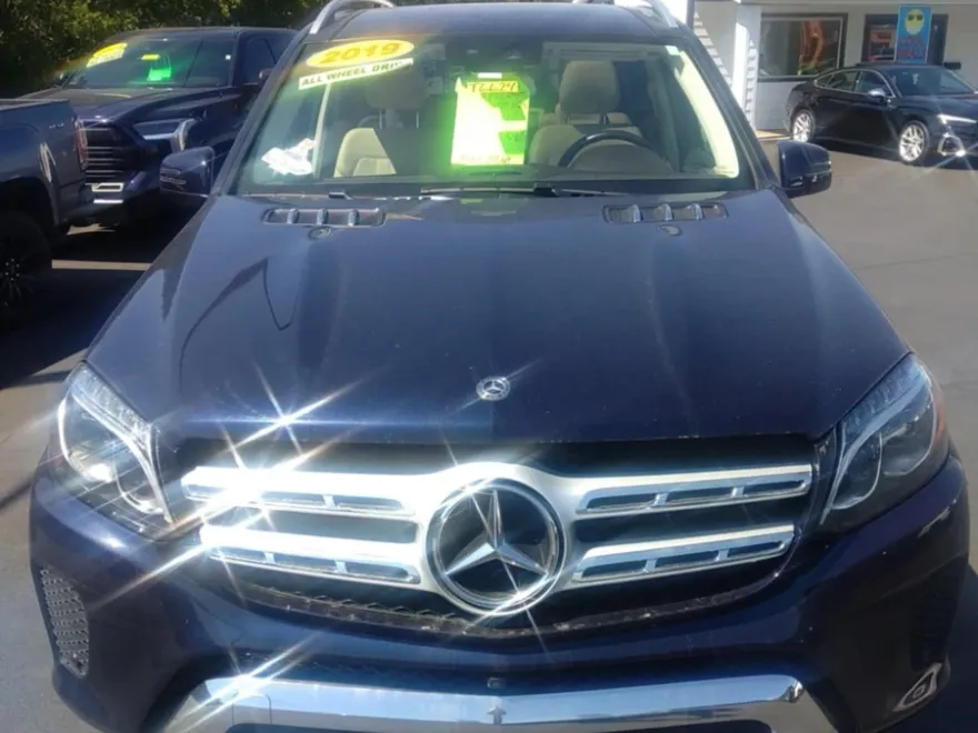 2019 Mercedes Benz GLS 450 photo 1