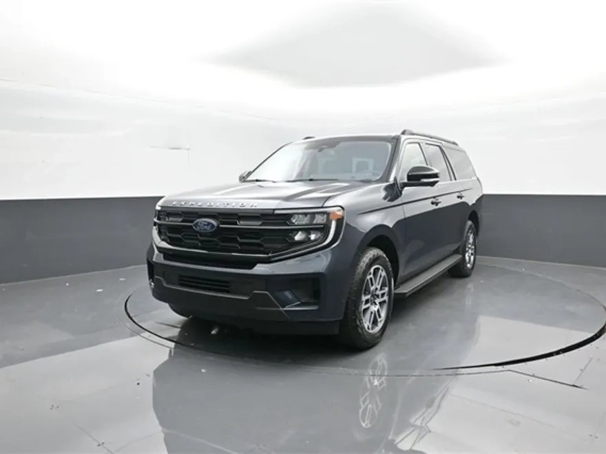 2025 Ford Expedition MAX photo 1
