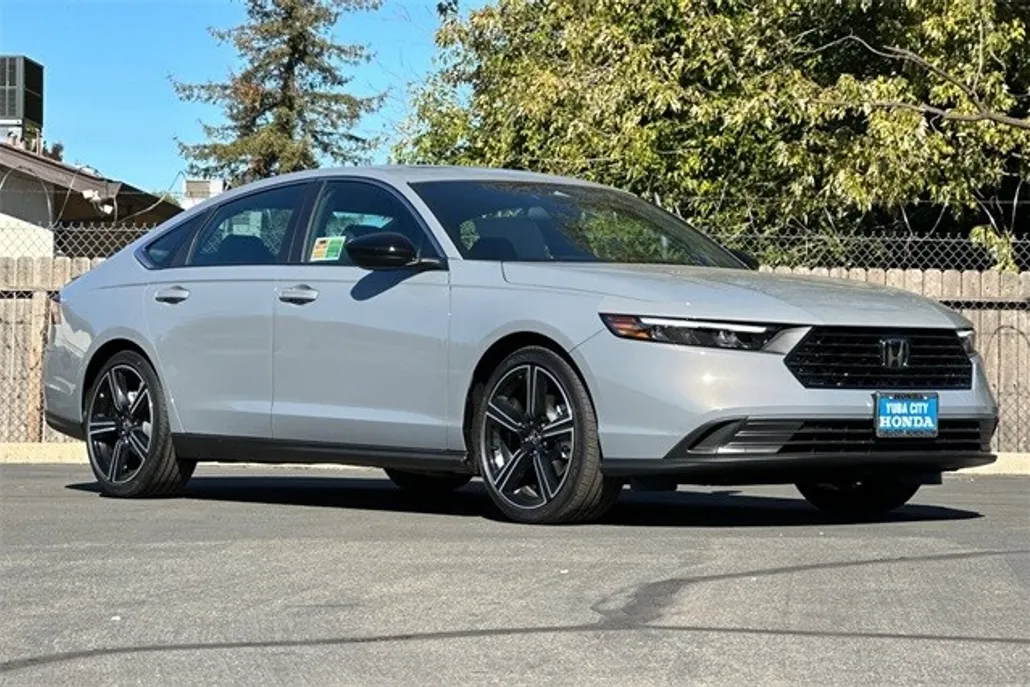 2025 Honda Accord Hybrid Sport photo 1