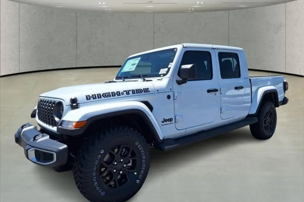 2025 Jeep Gladiator Sport photo 1