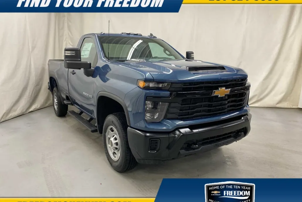2025 Chevrolet Silverado 2500HD photo 1