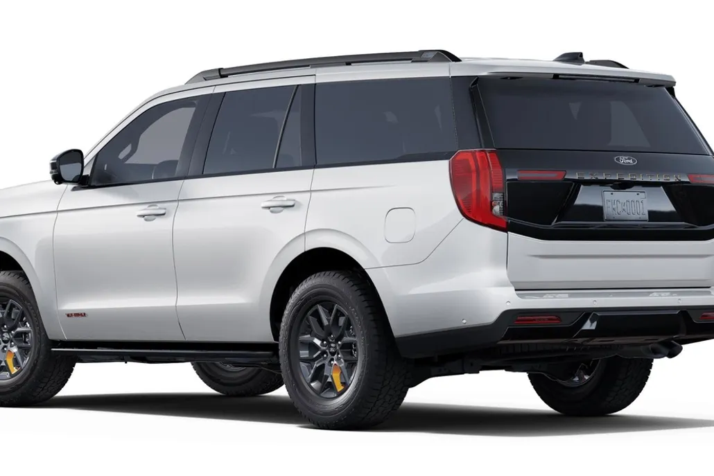 2025 Ford Expedition photo 1