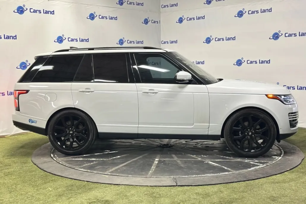2021 Land Rover Range Rover HSE photo 1