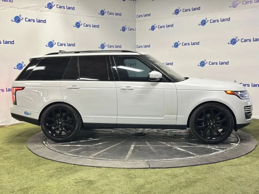 2021 Land Rover Range Rover HSE photo 1
