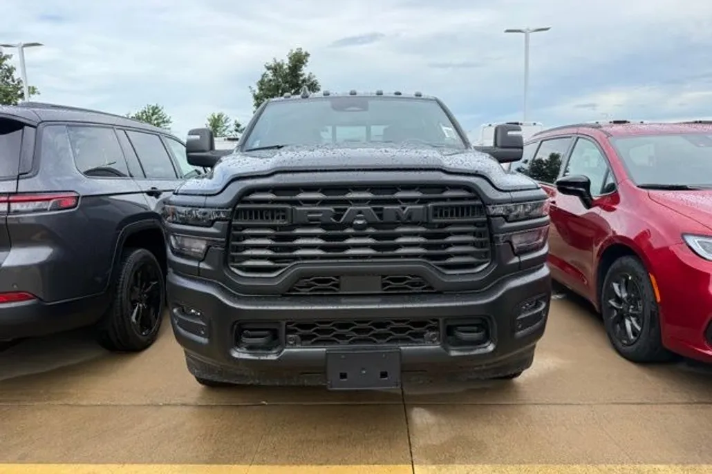 2025 Ram 2500 Tradesman photo 1