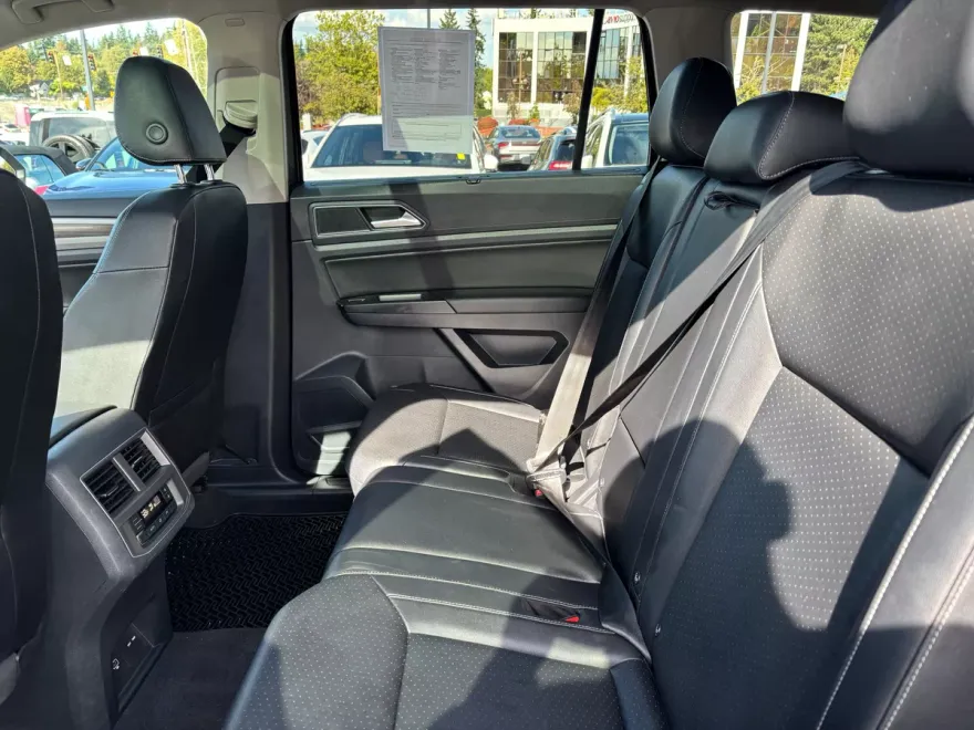 2019 Volkswagen Atlas V6 SEL R-Line photo 1